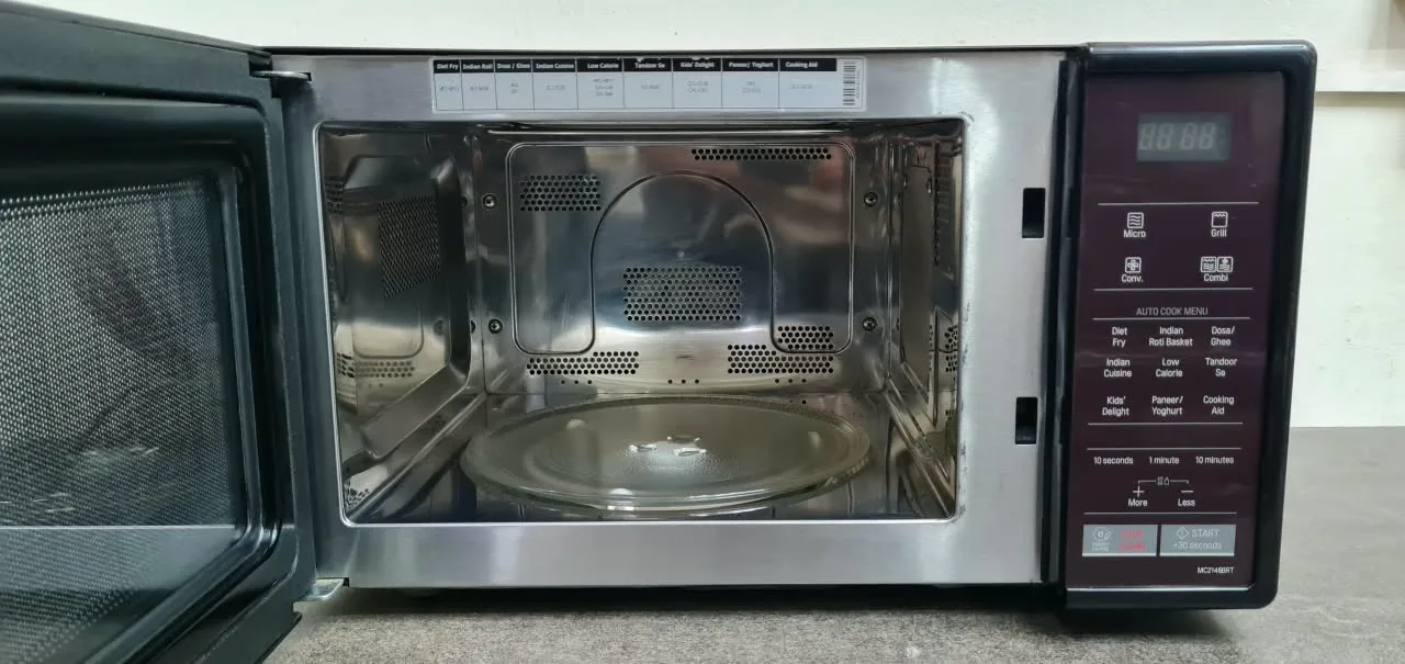 LG 21L Convection Microwave Oven with Health Plus Auto Cook, photo 2