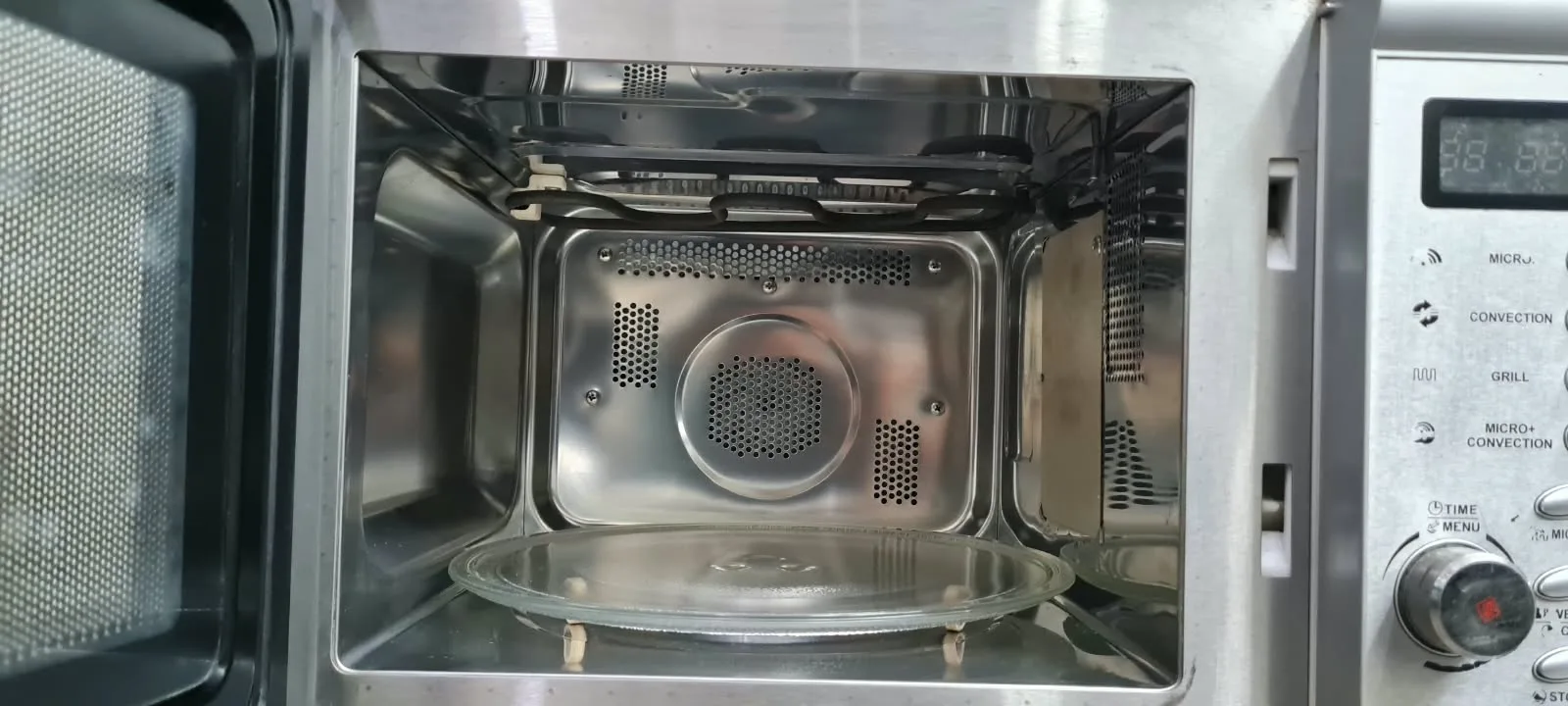 Godrej InstaCook 25 Litre Convection Microwave Oven, photo 4