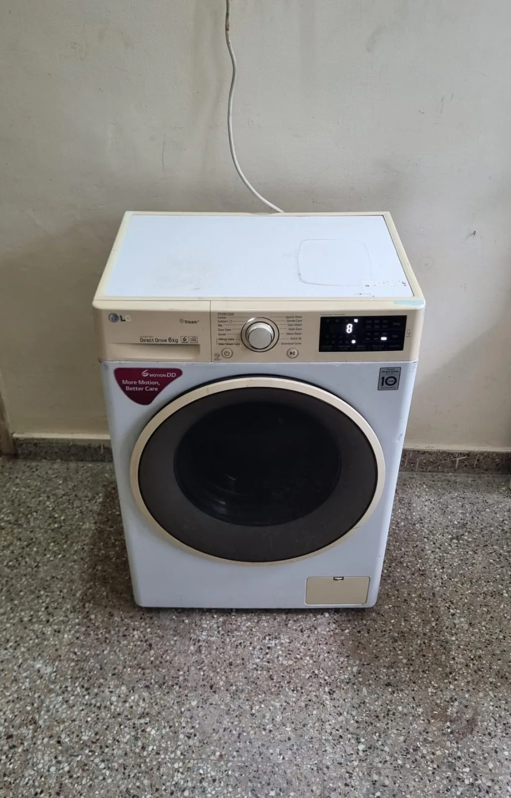 LG 6kg 5-Star Inverter Fully-Automatic Front Loading Washing Machine, photo 2