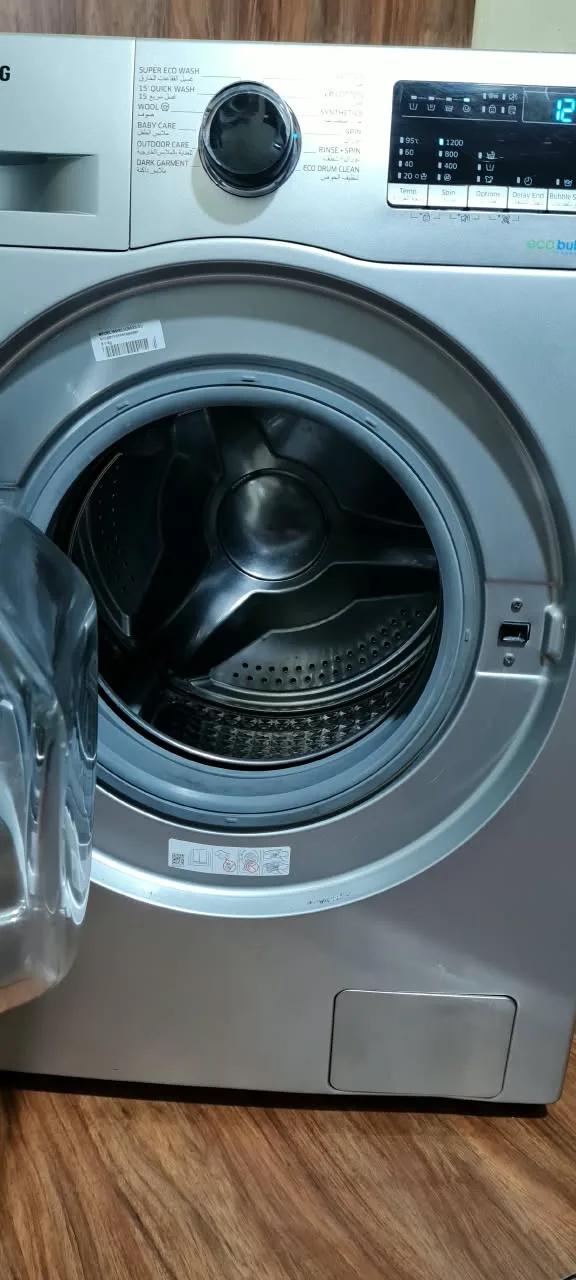 Samsung 8.0 Kg Fully Automatic Front Load Washing Machine, photo 2