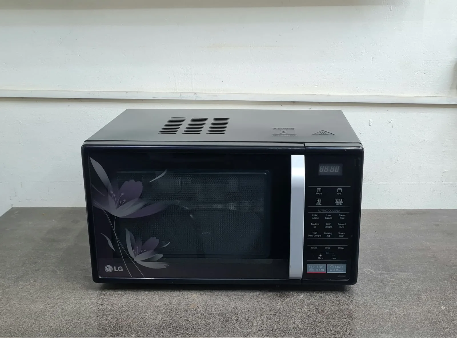 LG 21 Litre Convection Microwave Oven, photo 6