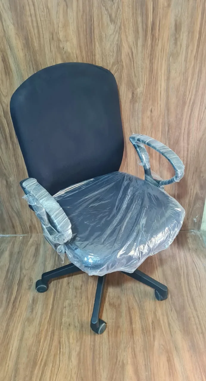 Mid-back cushioned fabric ergonomic office chair, photo 3