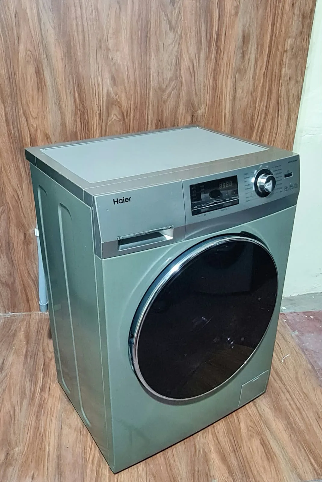 Haier Super Drum Inverter Fully Automatic Front Load Washing Machine, photo 5