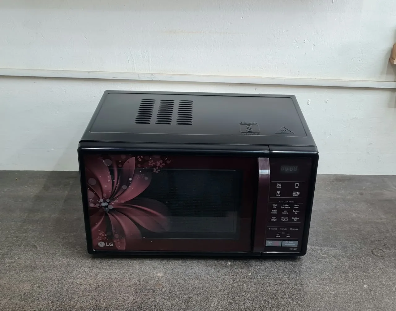 LG 21L Convection Microwave Oven with Health Plus Auto Cook, photo 3